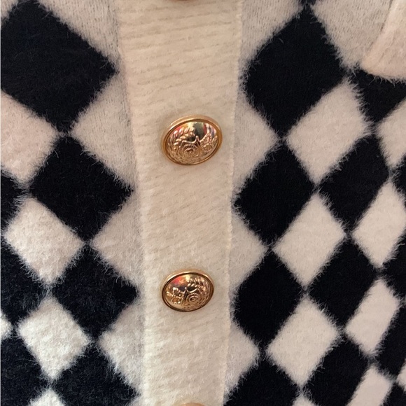 White And Black Off the Shoulder Mini Checkered Dress - Picture 4 of 5